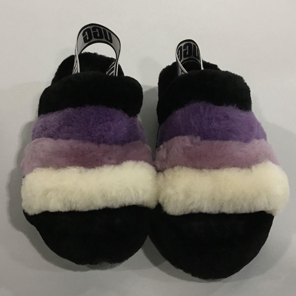 Women’s UGG Fluff Yeah Slipper Size 7 Purple/Cream/Black